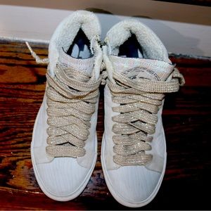 P448 midtop sneakers